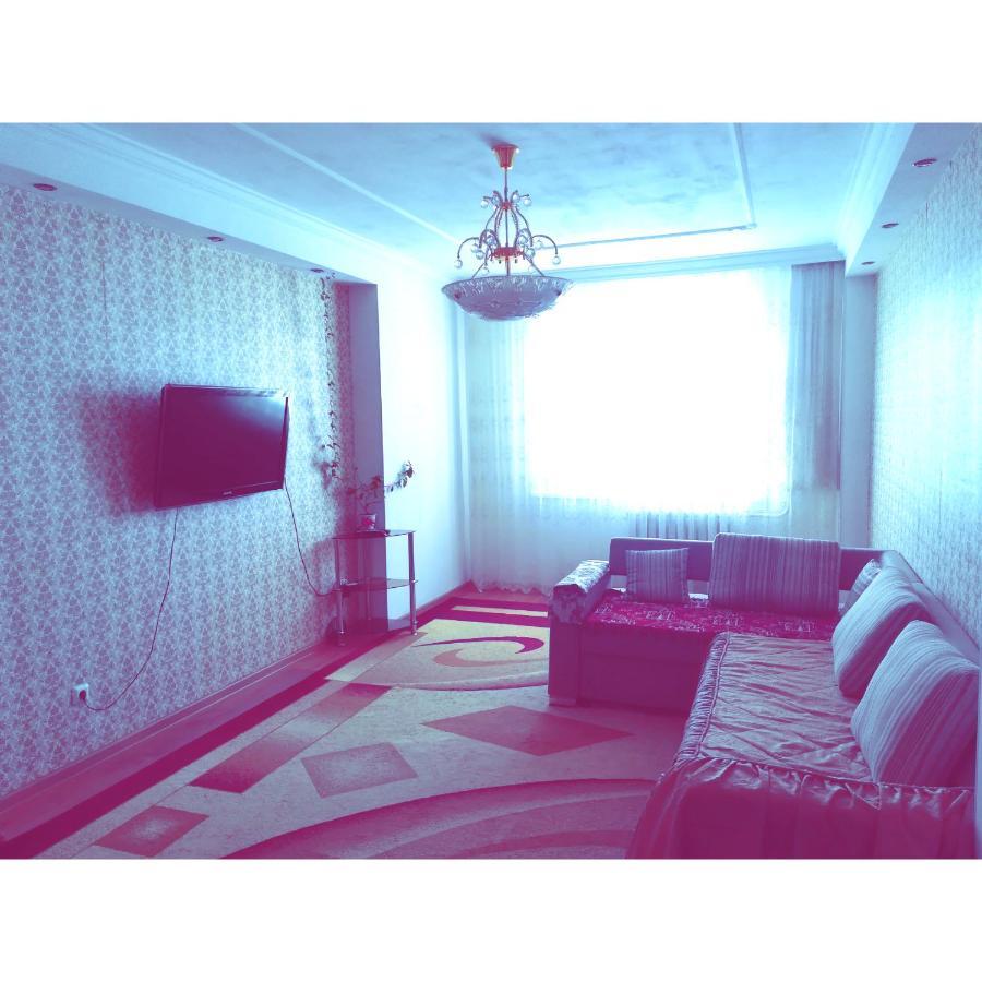 Apartment In Heart Of Astana Exterior foto